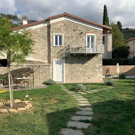 Antica Casa Nel Borgo Apartment Pietrasanta Exterior photo